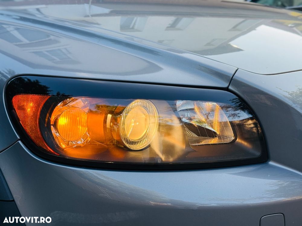 Volvo C30 1.6D Summum - 9