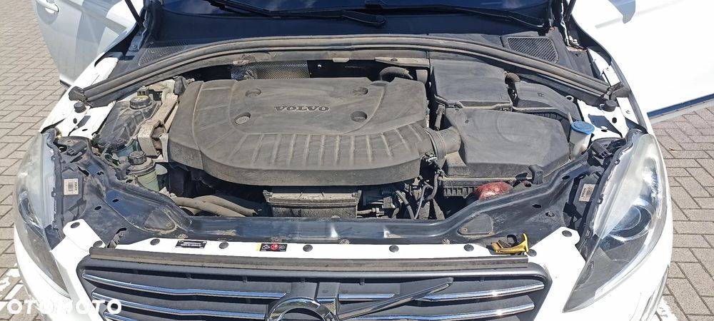 Volvo XC 60 D4 AWD Summum - 19
