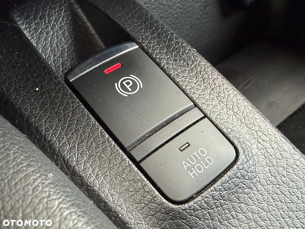 Nissan Qashqai 1.3 DIG-T N-Connecta EU6d - 7