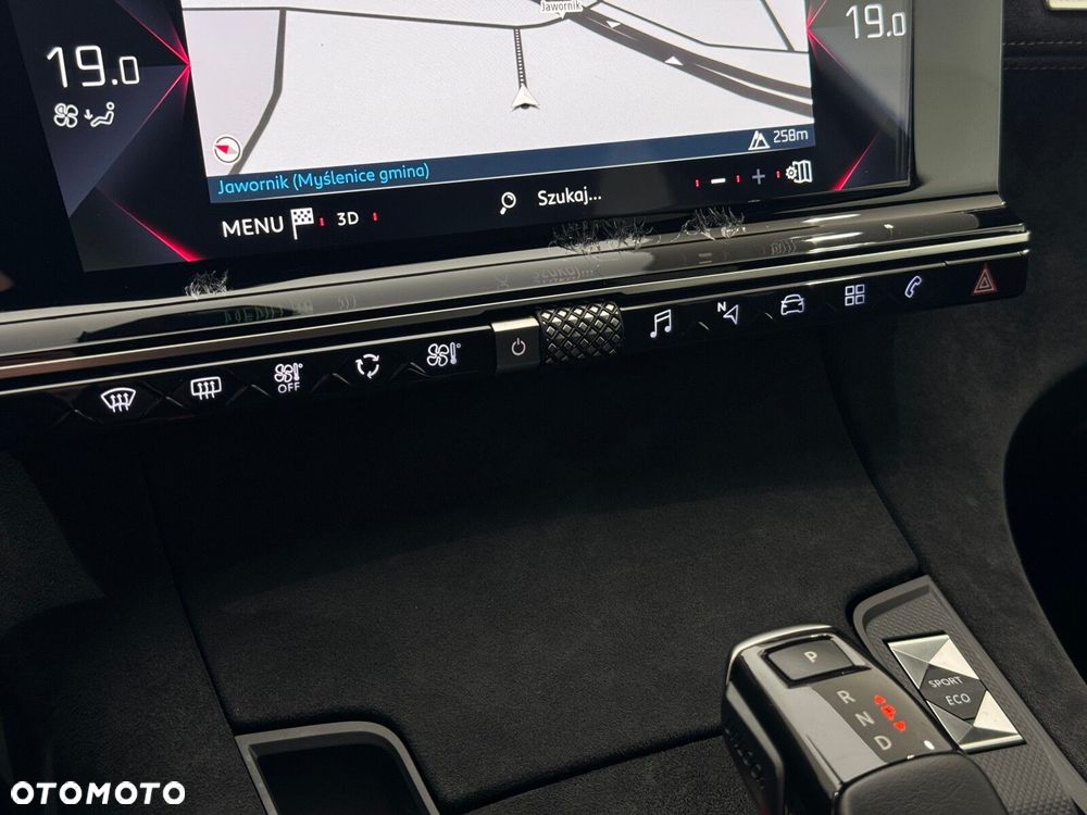 DS Automobiles DS 7 Crossback - 23