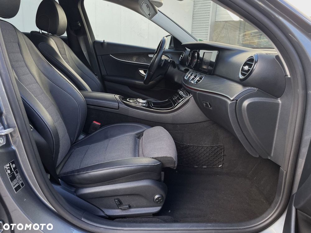 Mercedes-Benz Klasa E 220 d Business Edition 9G-TRONIC - 18