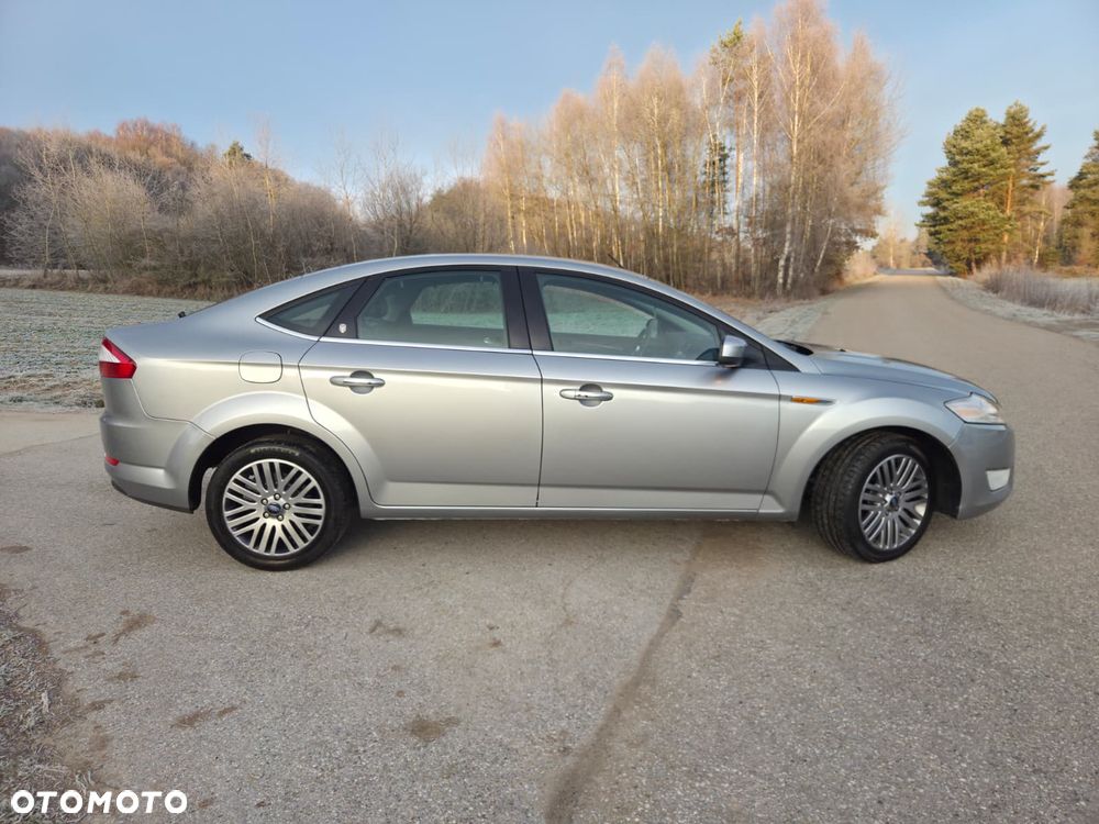 Ford Mondeo 1.8 TDCi Ghia - 4