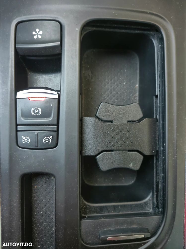 Renault Megane ENERGY dCi 130 BOSE EDITION - 19