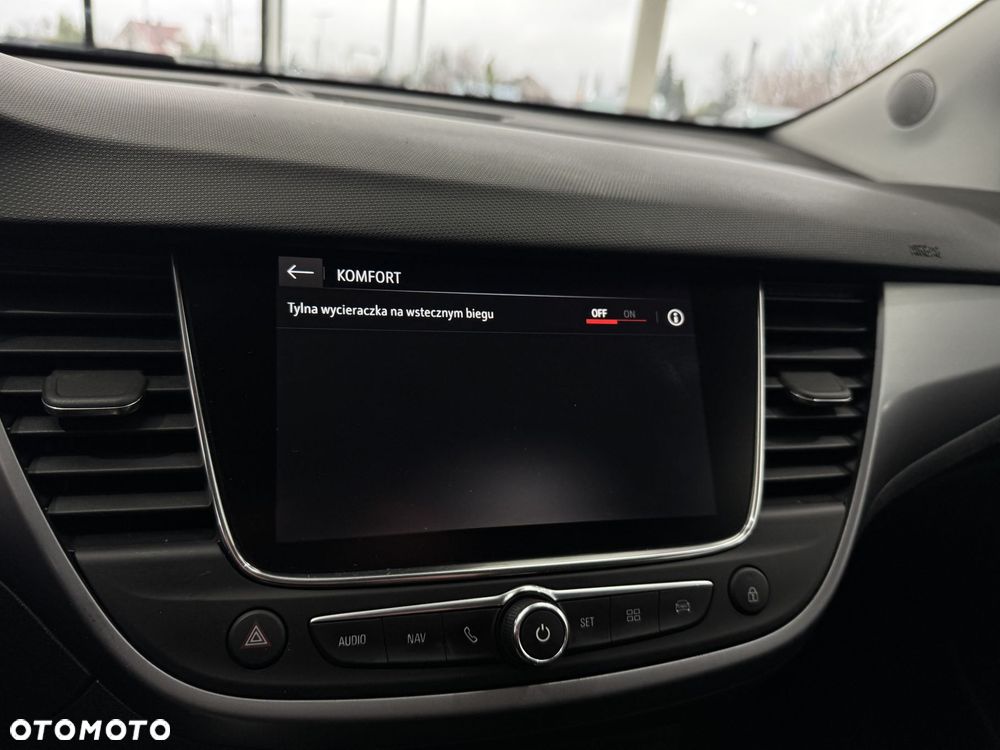 Opel Crossland X - 32