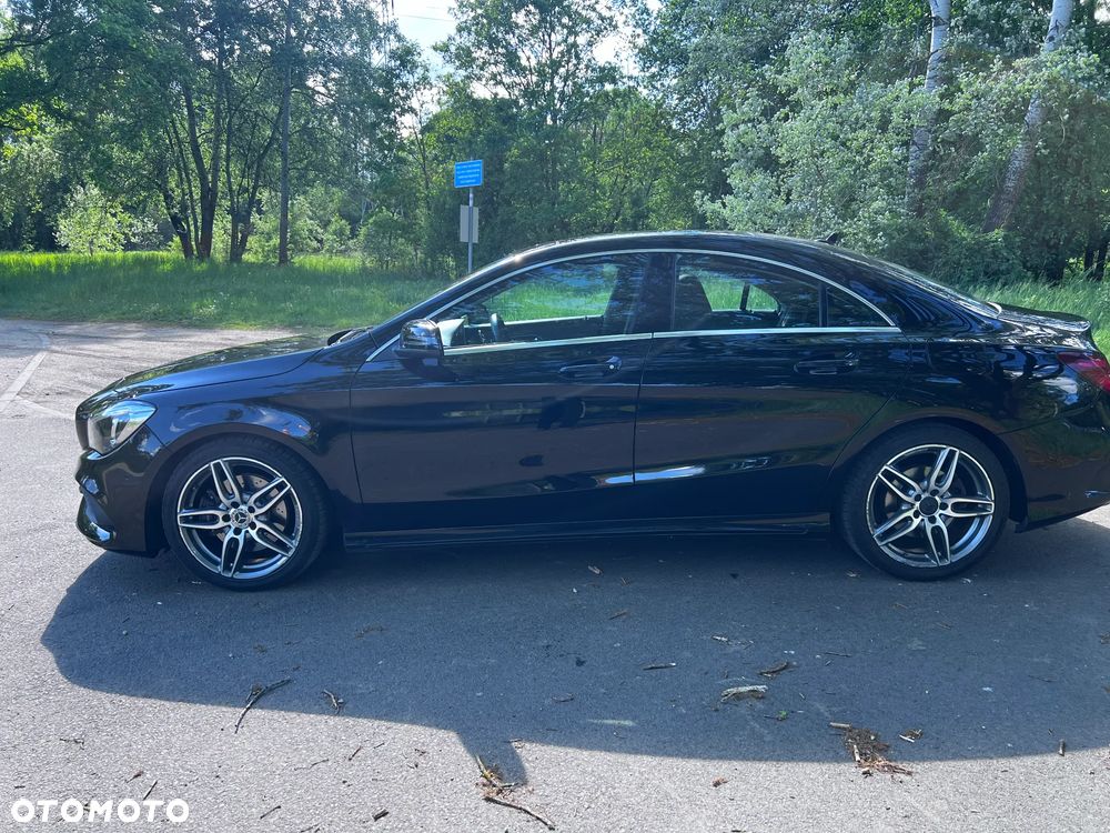 Mercedes-Benz CLA 220 4-Matic - 4