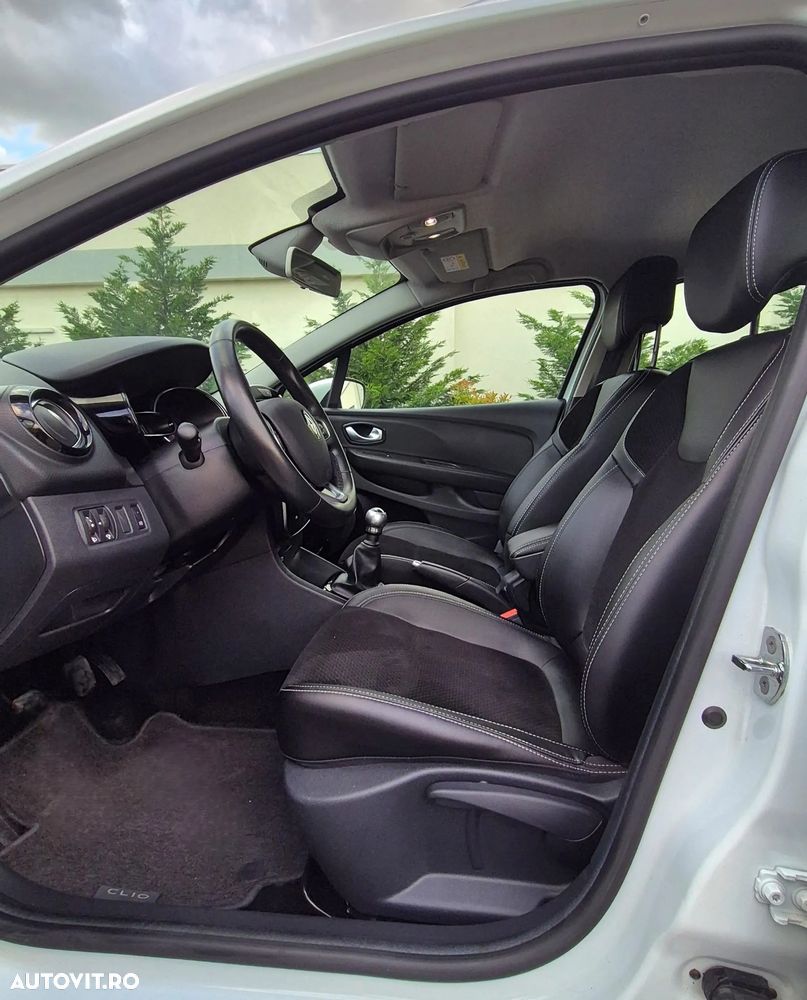 Renault Clio - 20
