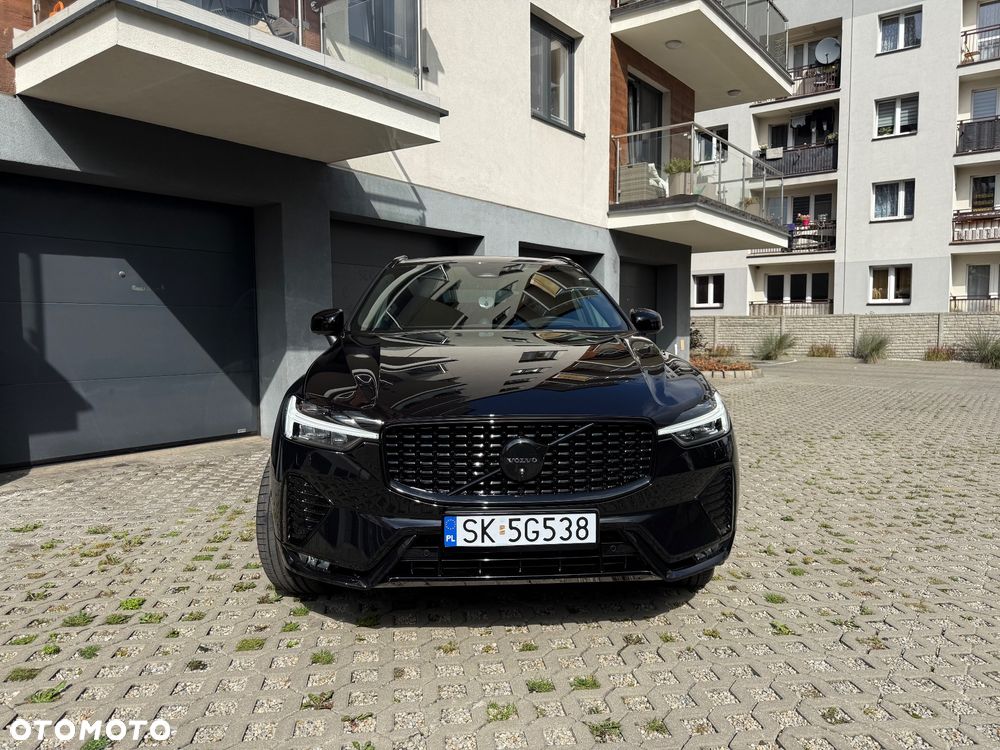 Volvo XC 60 B5 B AWD Ultra Black Edition - 2