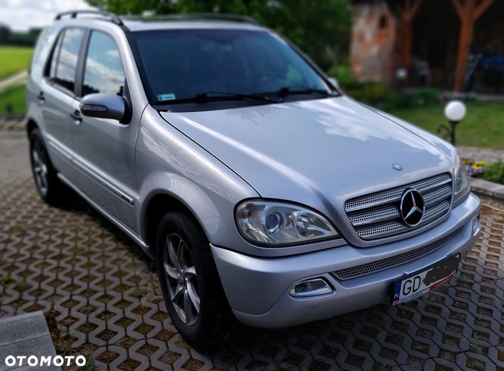 Mercedes-Benz ML - 4