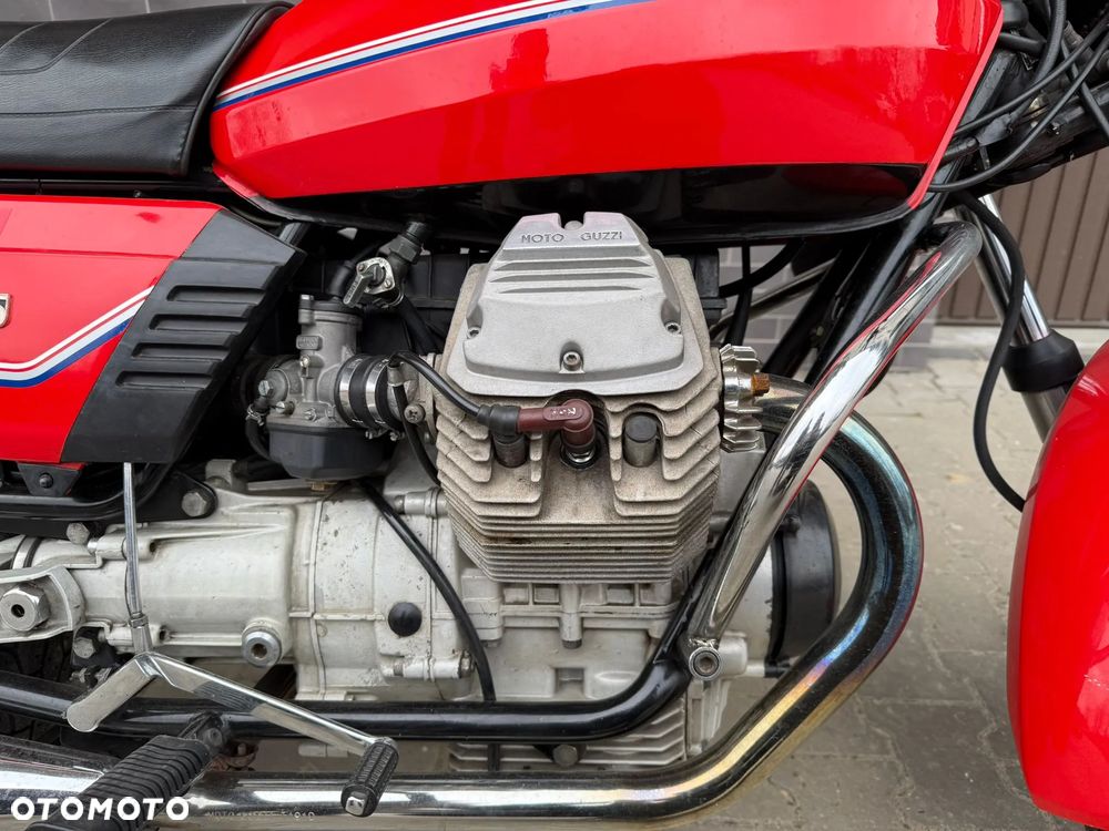 Moto Guzzi V7 - 10