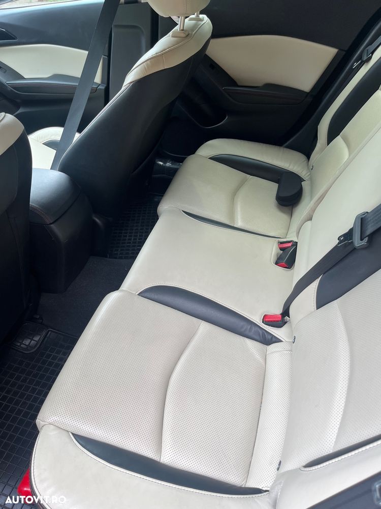 Mazda 3 SKYACTIV-D 150 Automatik Exclusive-Line - 7