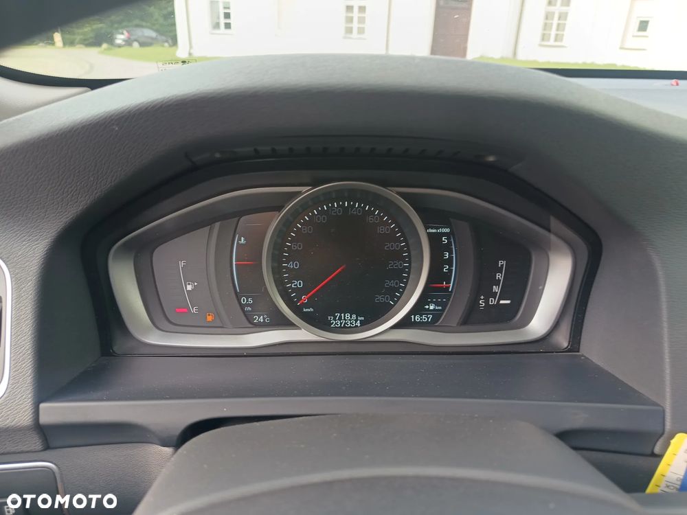 Volvo V60 - 17