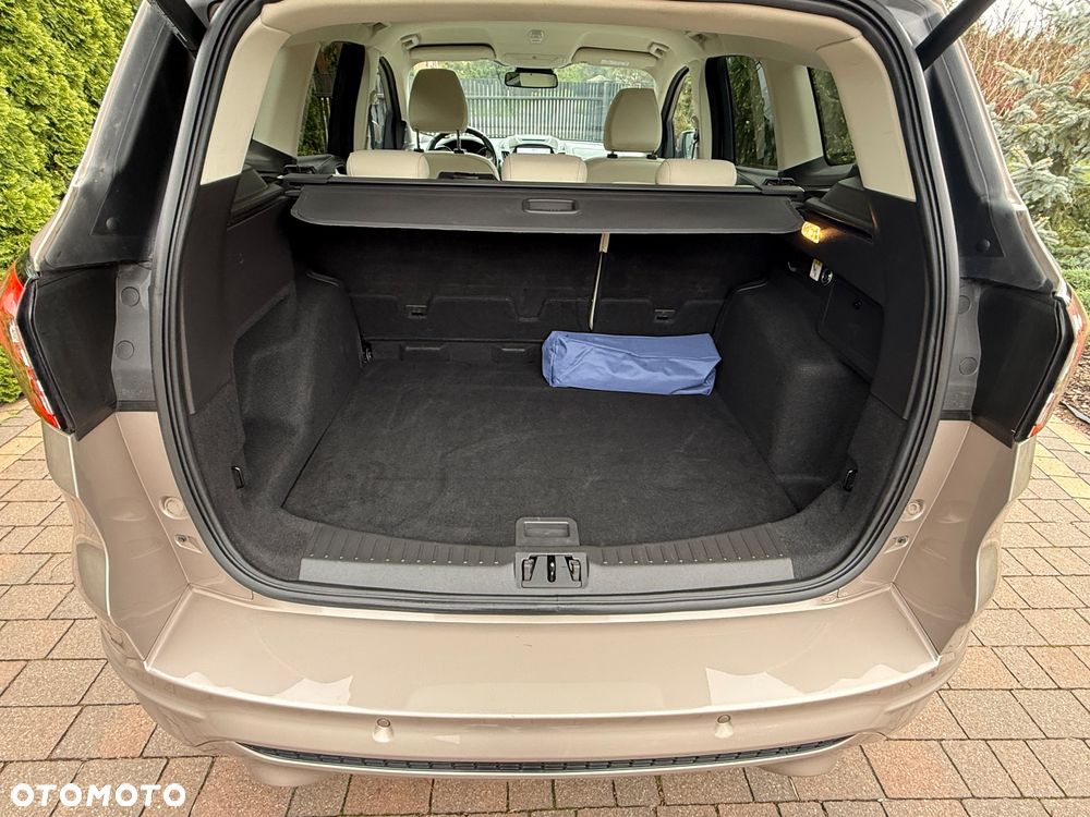 Ford Kuga 2.0 TDCi 4x4 Vignale - 9