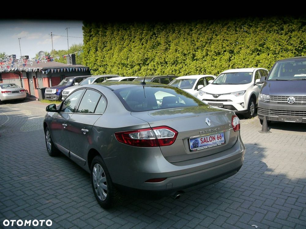 Renault Fluence 2.0 16V 140 Sportway - 6