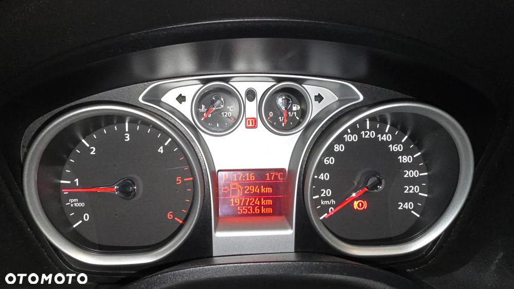 Ford Kuga 2.0 TDCi 4x4 Trend - 25