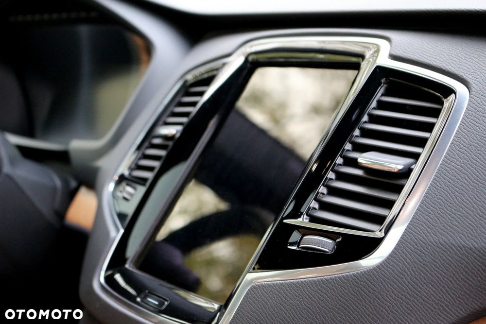 Volvo XC 90 D5 AWD Inscription - 17