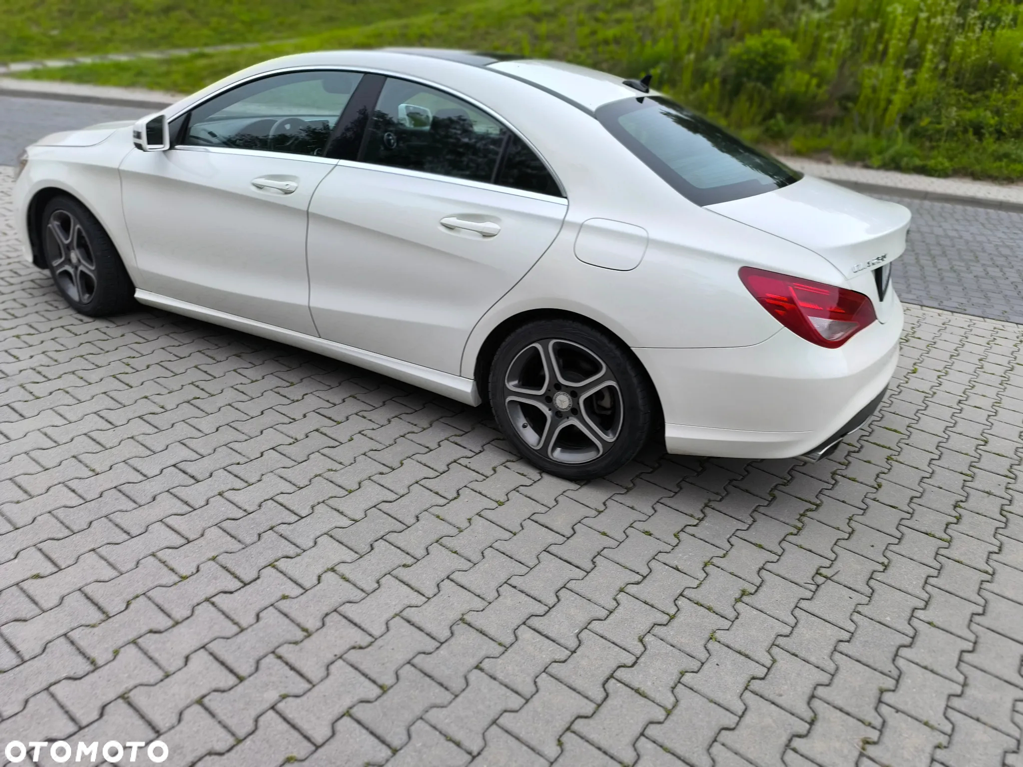 Mercedes-Benz CLA 250 7G-DCT - 18