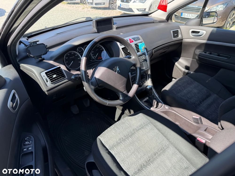 Peugeot 307 - 30