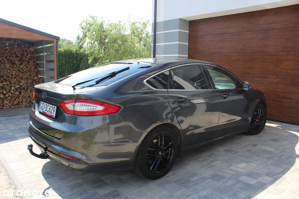 Ford Mondeo 2.0 TDCi Titanium - 4