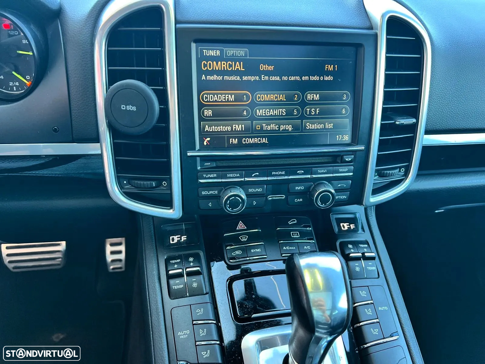Porsche Cayenne S Hybrid - 12