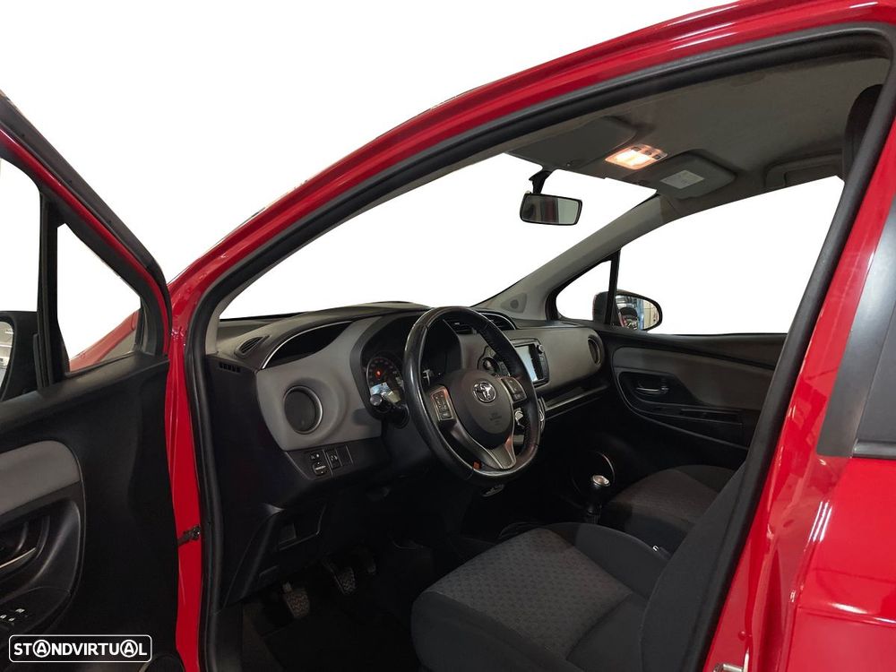 Toyota Yaris 1.0 VVT-i Comfort+P.Style - 14