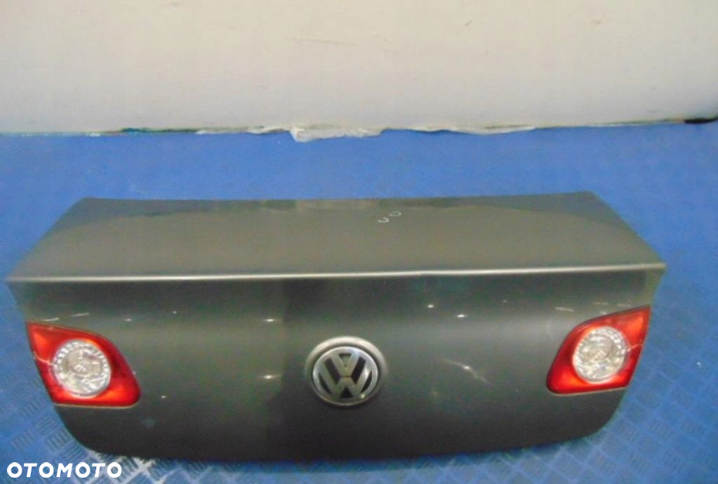 VOLKSWAGEN PASSAT B6 SEDAN TYLNA KLAPA KOD LAKIERU LA7T - 4