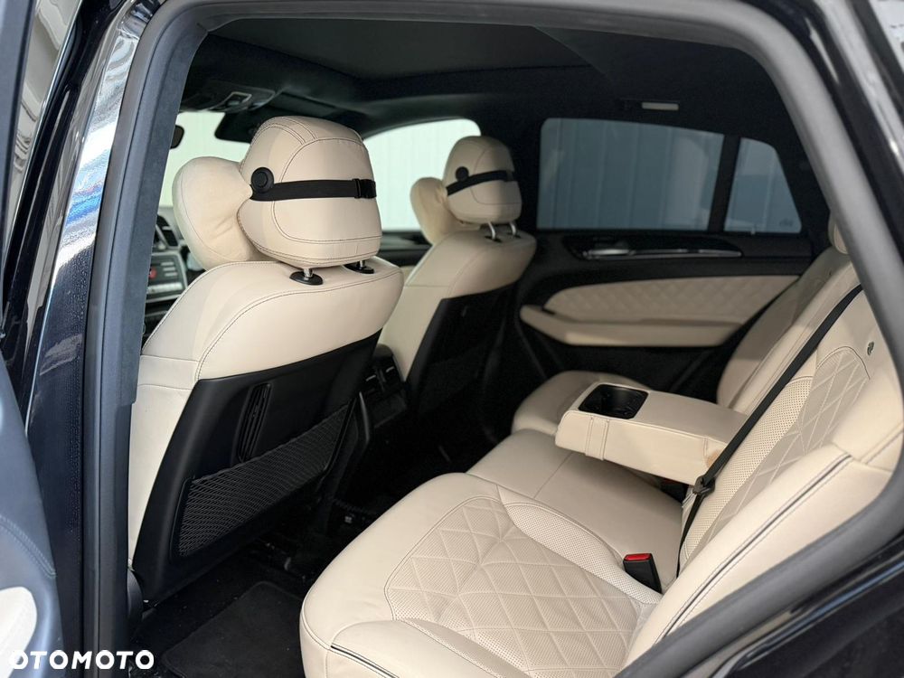 Mercedes-Benz GLE - 7