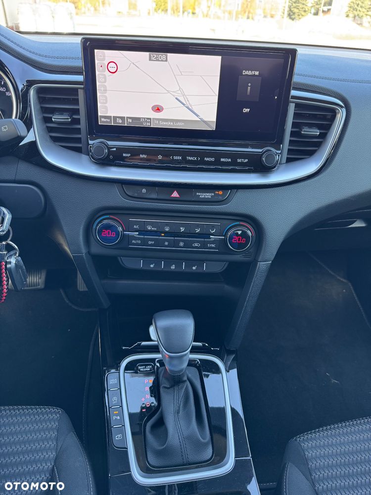 Kia Ceed 1.6 CRDi DCT Vision - 14