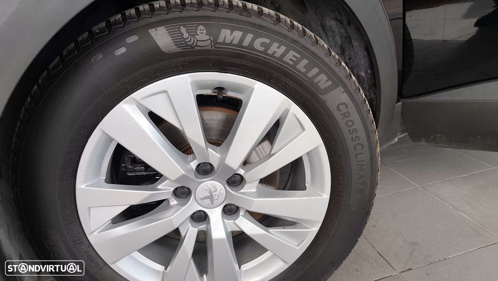 Peugeot 5008 1.5 BlueHDi Allure Pack EAT8 - 15