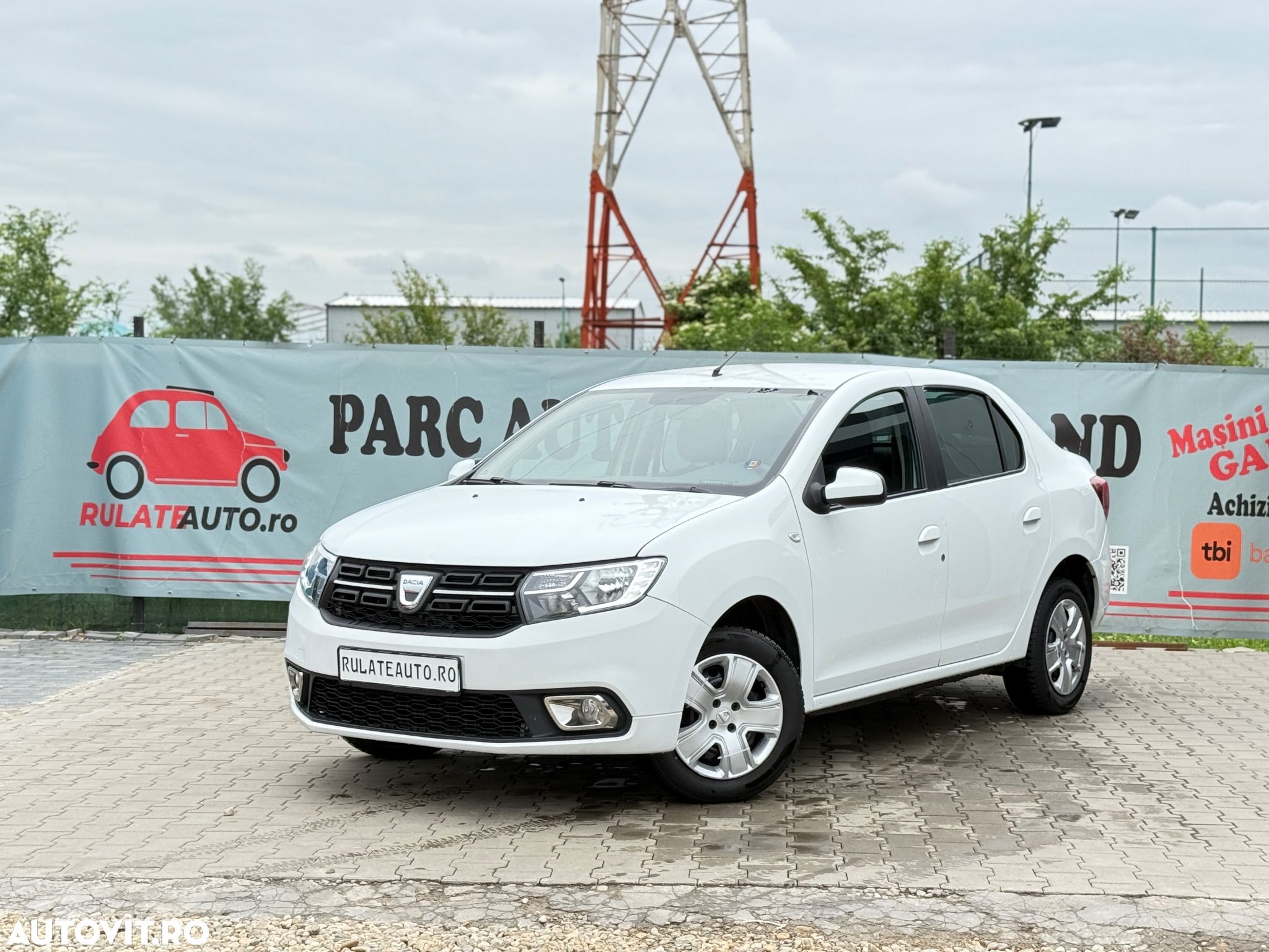 Dacia Logan - 1