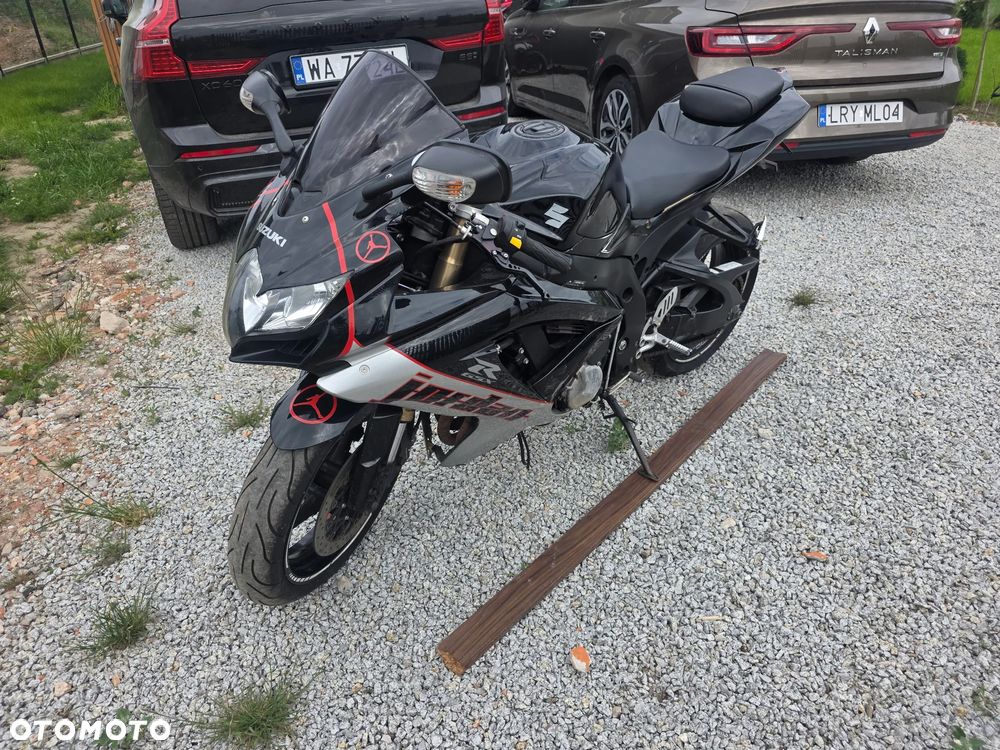 Suzuki GSX-R - 2