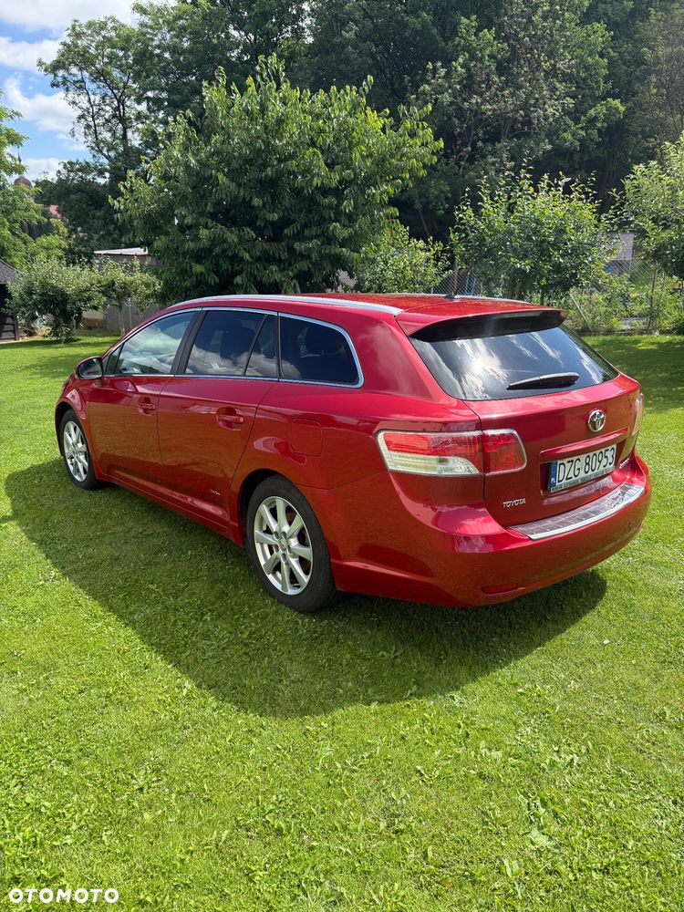 Toyota Avensis 2.2 D-4D Sol Plus NAVI - 3