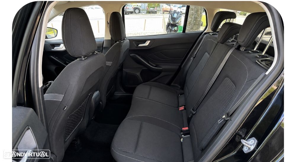 Ford Focus SW - 5