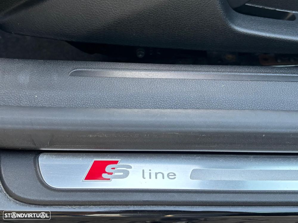 Audi A5 Cabrio 2.0 TDi S-line - 28