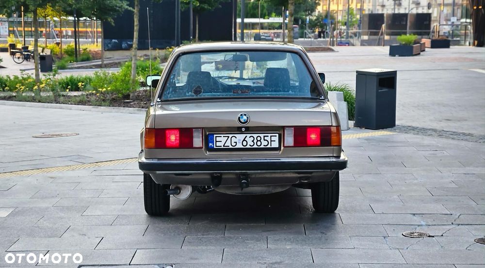 BMW Seria 3 - 4