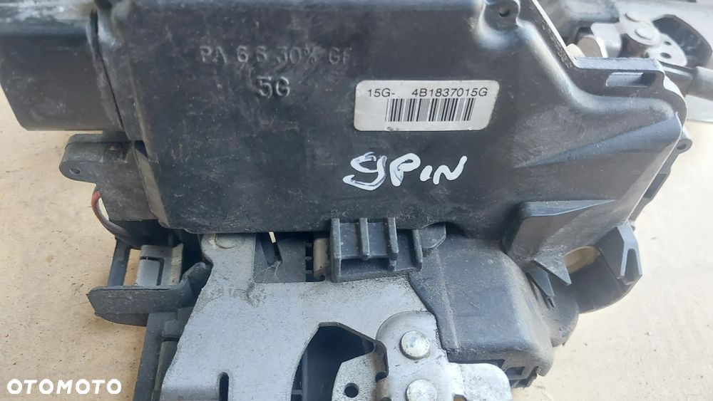 Zamek drzwi prawy lewy przód tył 9Pin 7Pin Audi A4 B7 B6 Volkswagen Audi 4B1837015G  8E1837016C ORYGINAŁ - 4