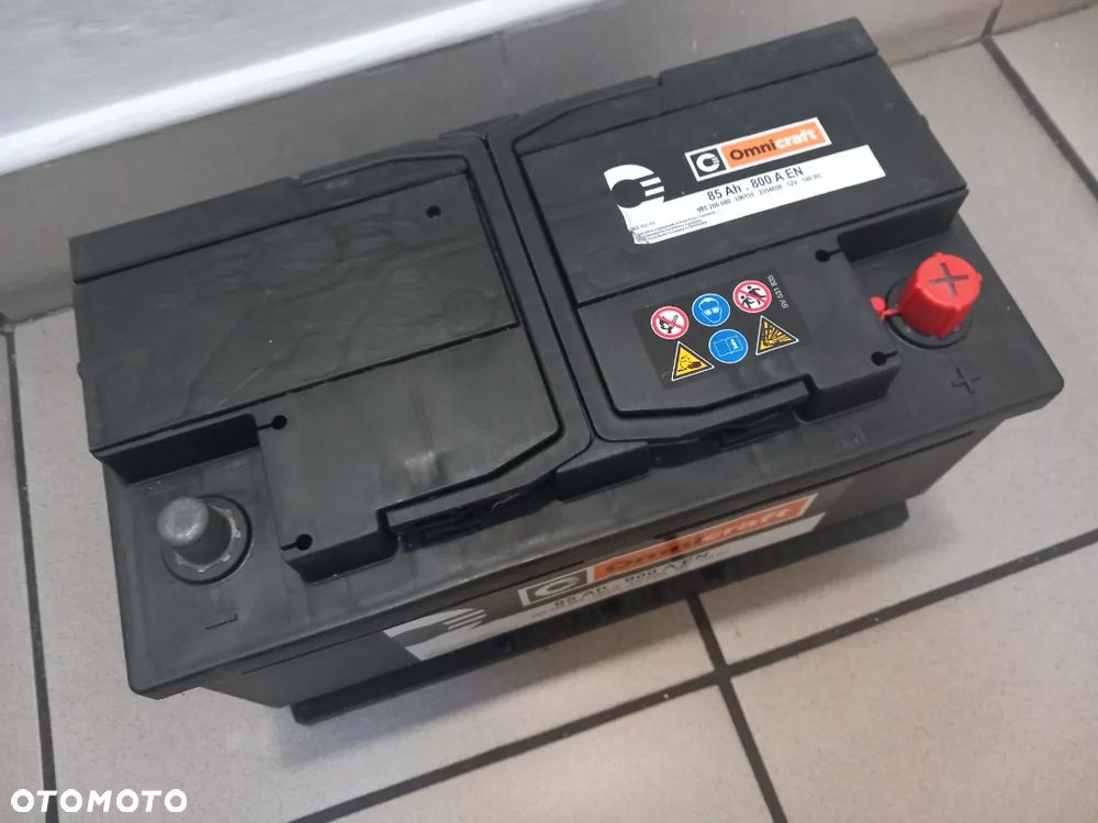 Akumulator Omnicraft 85Ah 800 A EN do Forda 2354656 - 4