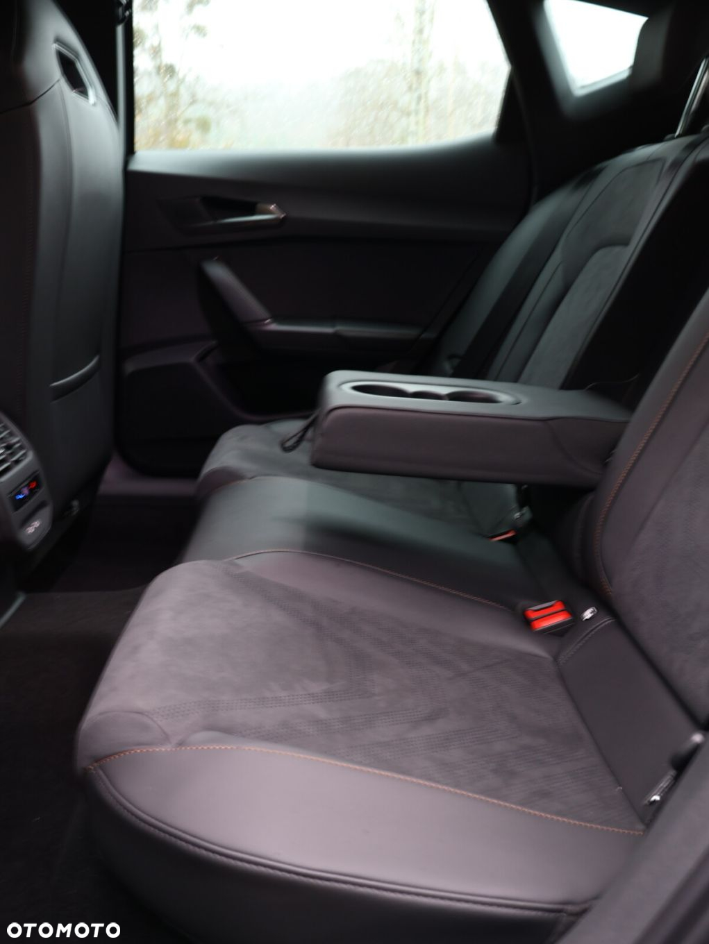 Cupra Formentor 1.5 eTSI mHEV DSG - 33