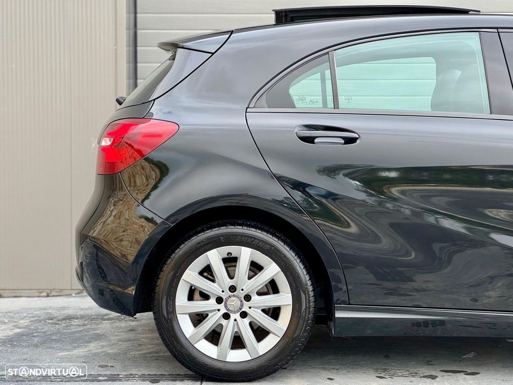 Mercedes-Benz A 180 CDI (BlueEFFICIENCY) Urban - 29
