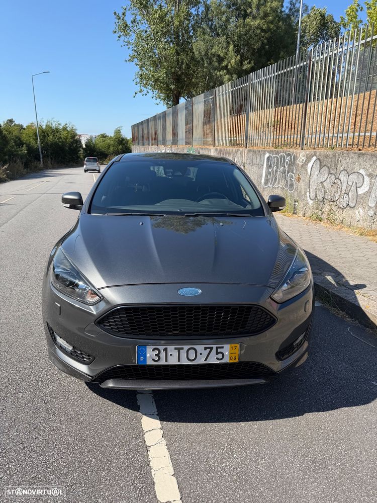 Ford Focus 1.0 EcoBoost ST-Line - 2