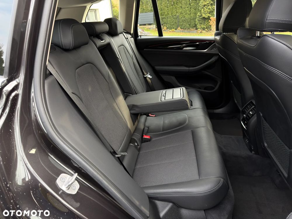 BMW X3 xDrive30i xLine - 37