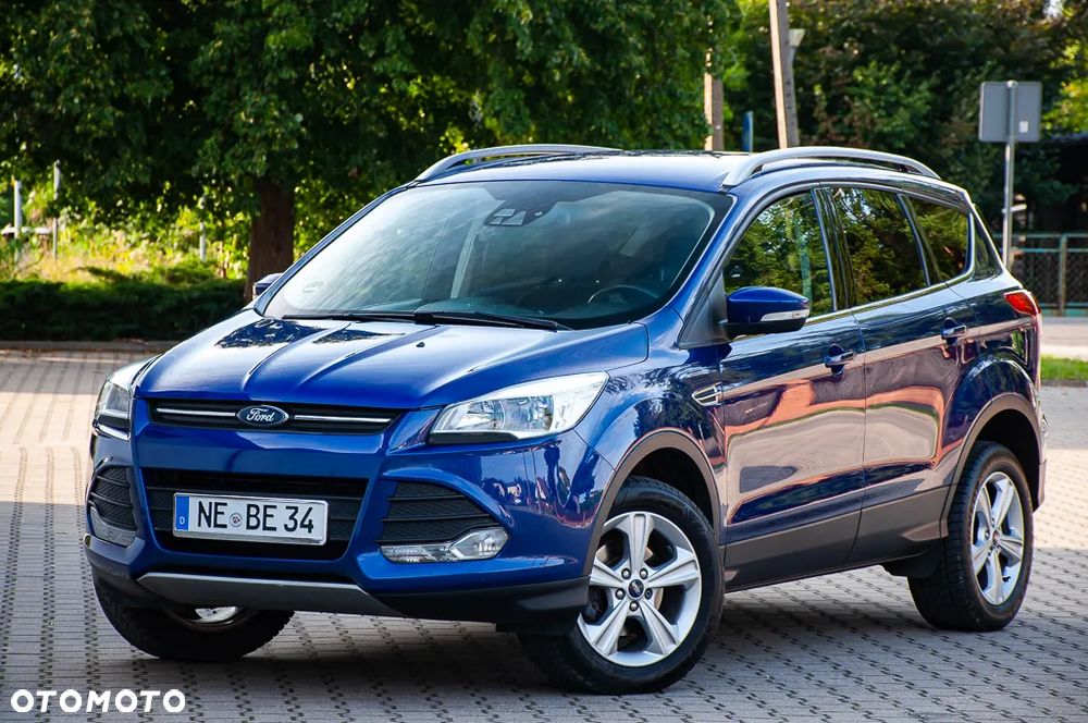 Ford Kuga 1.5 EcoBoost TITANIUM - 2