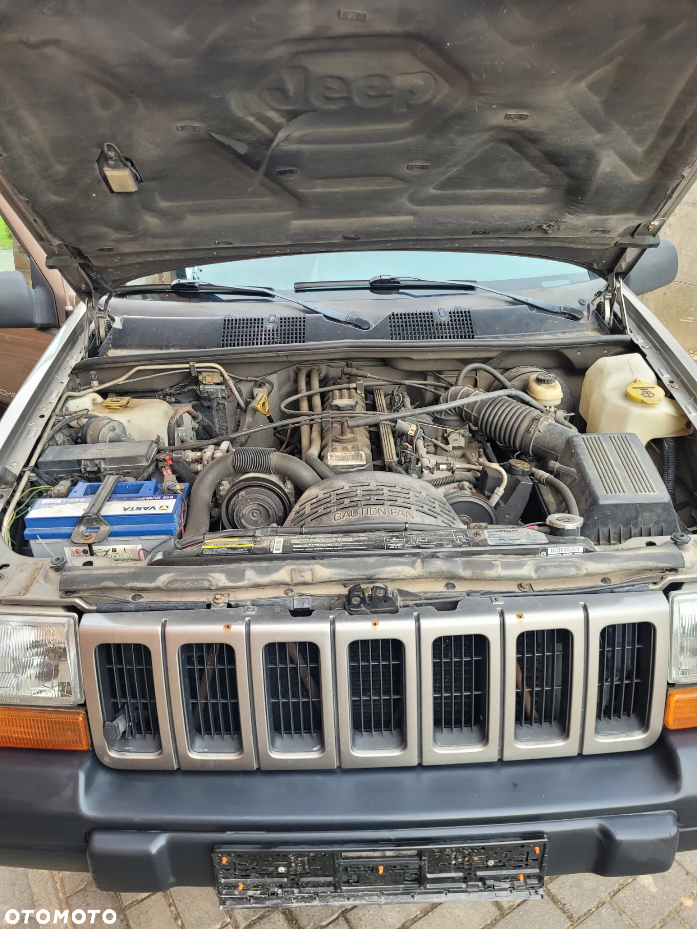 Jeep Grand Cherokee - 29