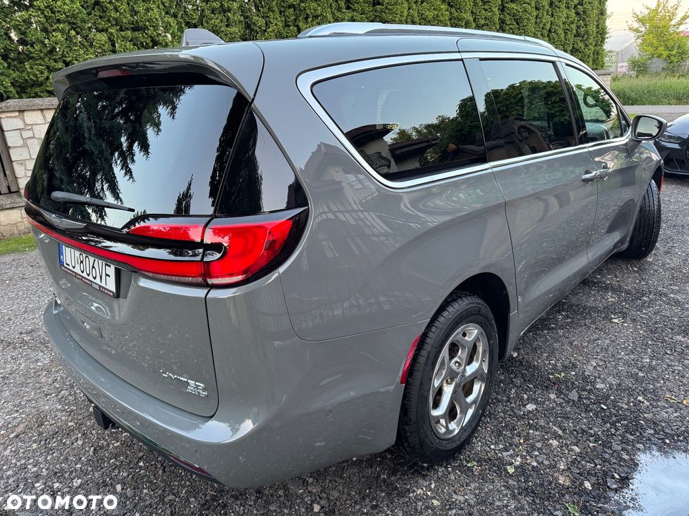 Chrysler Pacifica - 7