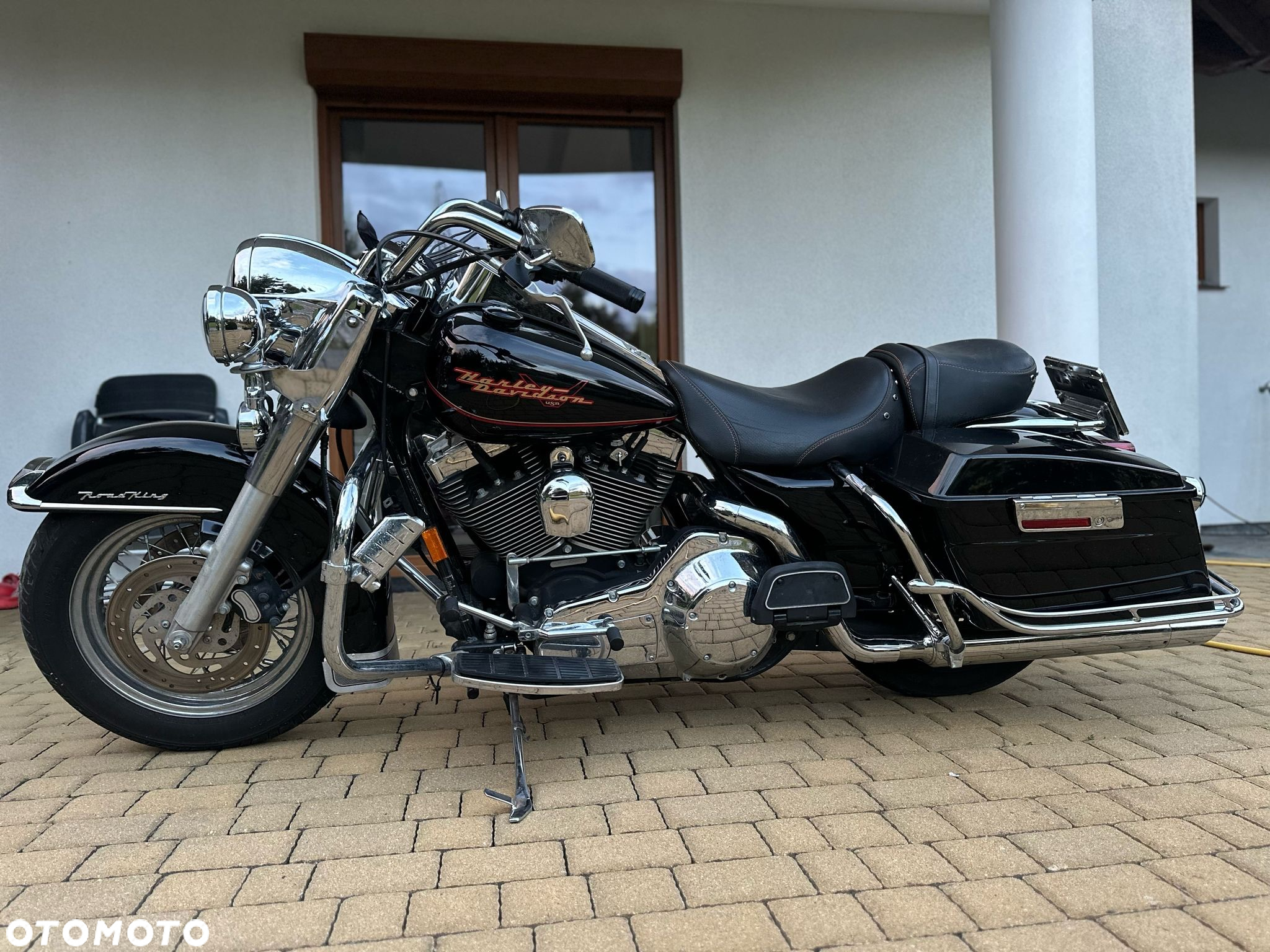 Harley-Davidson Touring Road King - 2