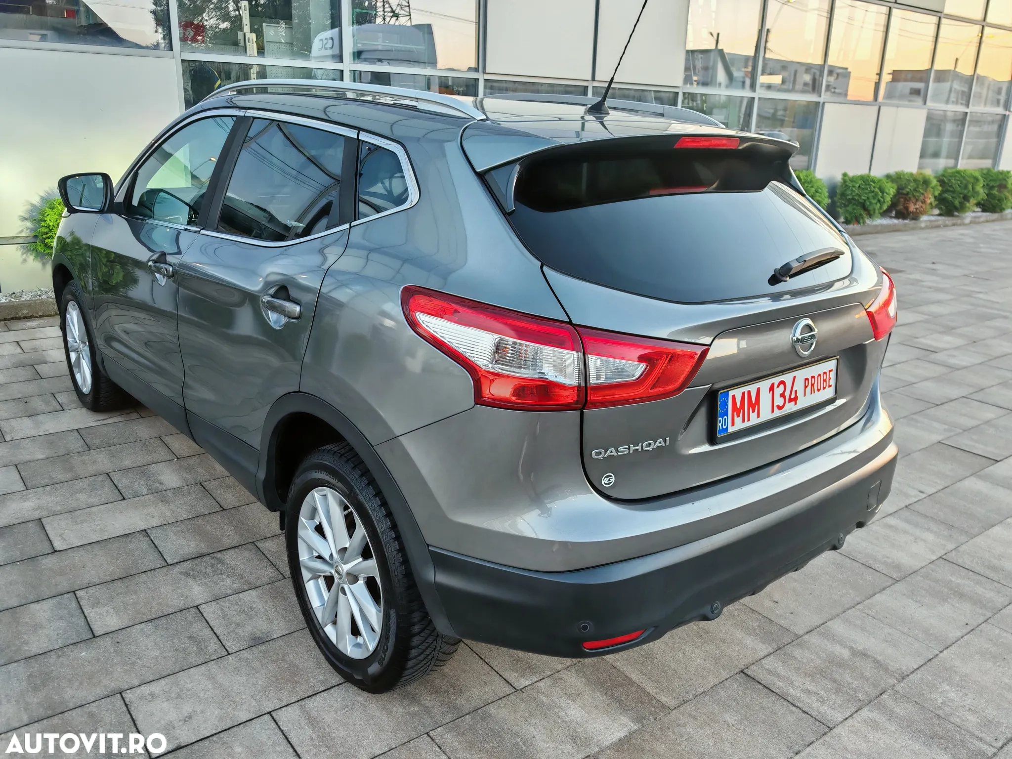 Nissan Qashqai 1.6 DCI ALL-MODE 4x4i TEKNA - 3