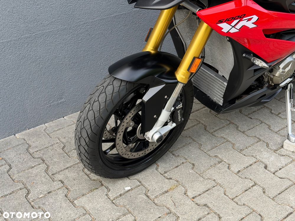 BMW XR - 26