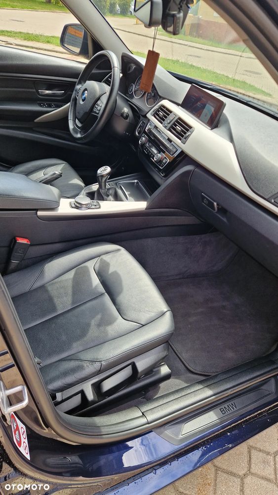 BMW Seria 3 320d Efficient Dynamic Edition Advantage - 18