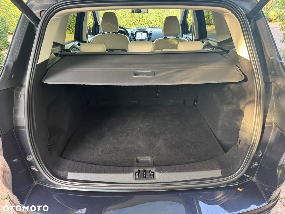 Ford Kuga 2.0 TDCi 4x4 Vignale - 21