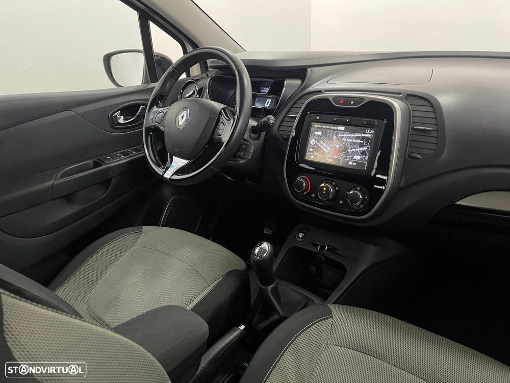 Renault Captur 1.5 dCi - 24