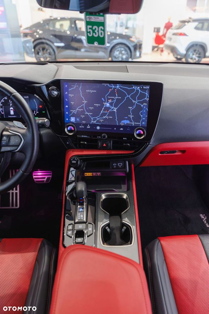 Lexus NX 350h F Sport AWD - 15